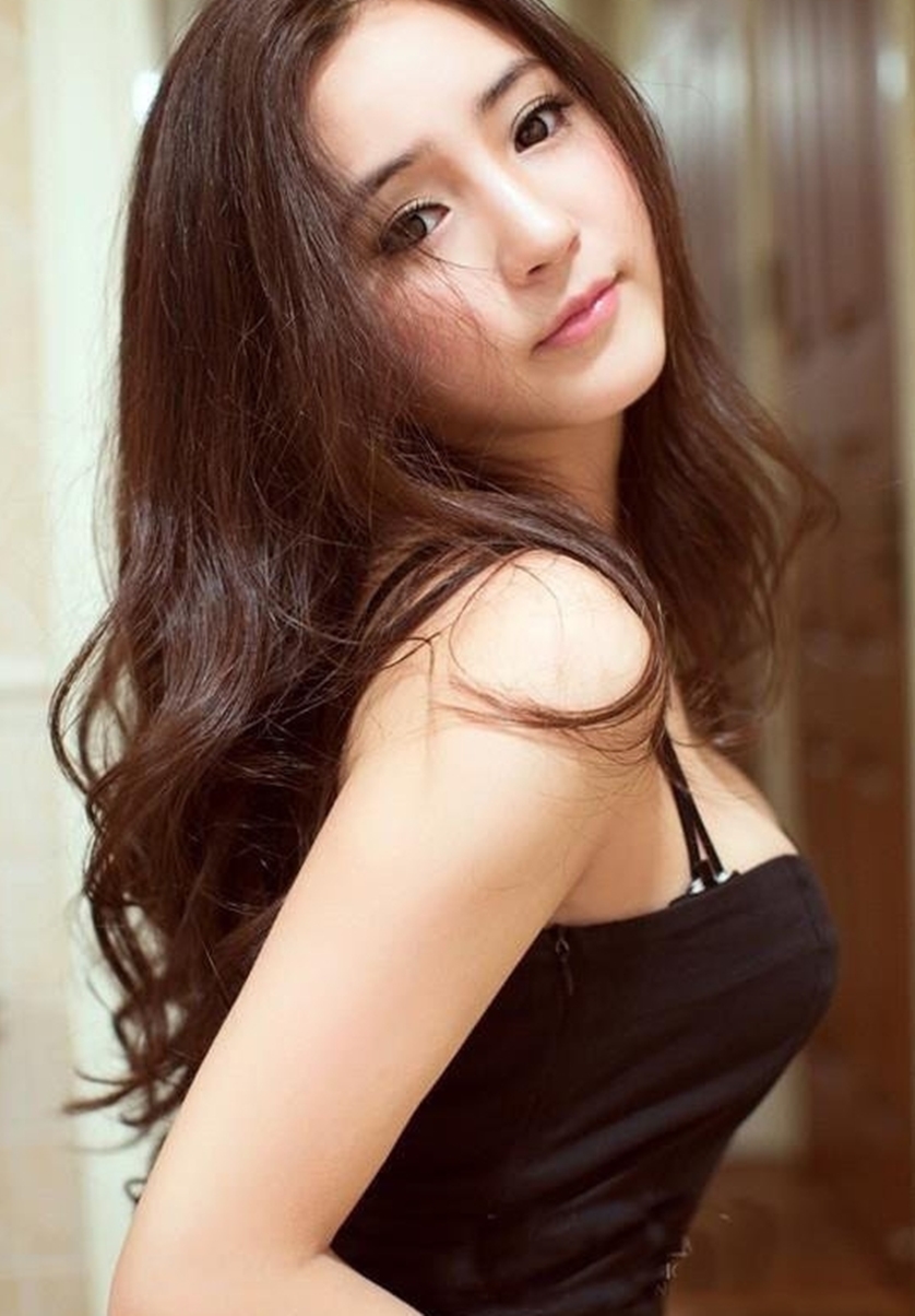 「飯局小姐有別於酒店小姐」雖然名稱不同工作性質完全一樣 「飯局小姐有別於酒店小姐」雖然名稱不同工作性質完全一樣